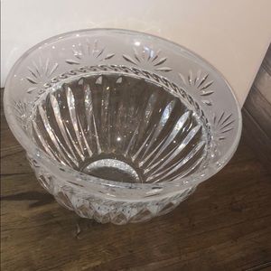 Gorgeous crystal detail bowl